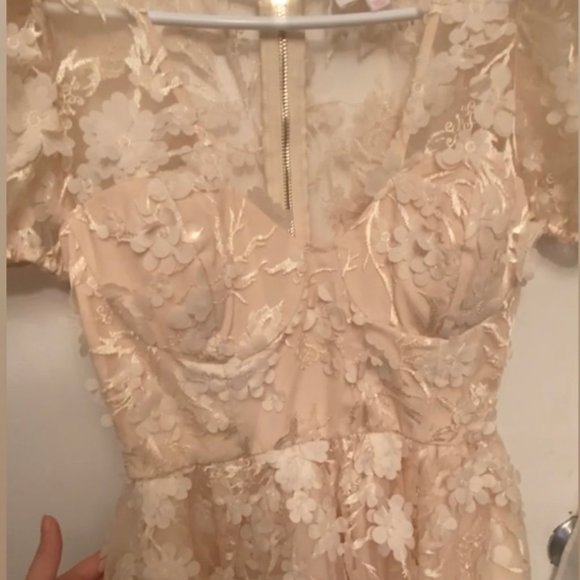 Flowery Dress - Picture 2 of 4